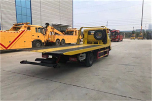 赵全营非事故拖车