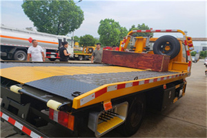 赵全营附近拖车电话号码服务